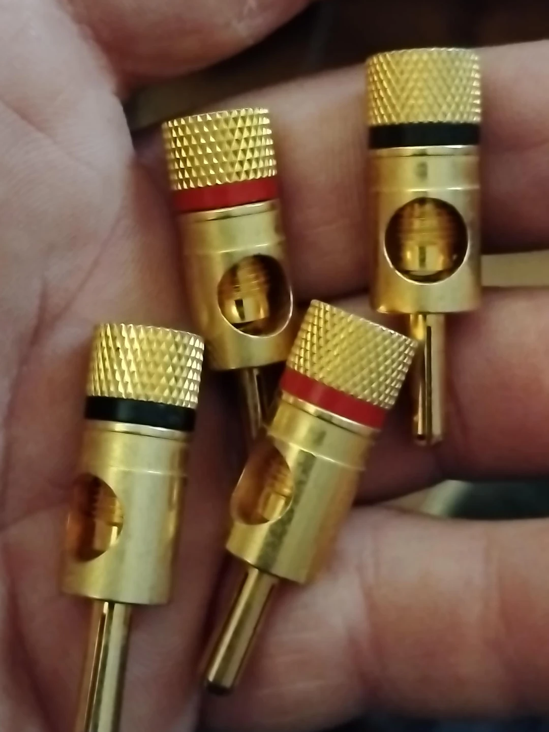 Gold Plated Banana Plugs for Speaker Wire - Set of 4