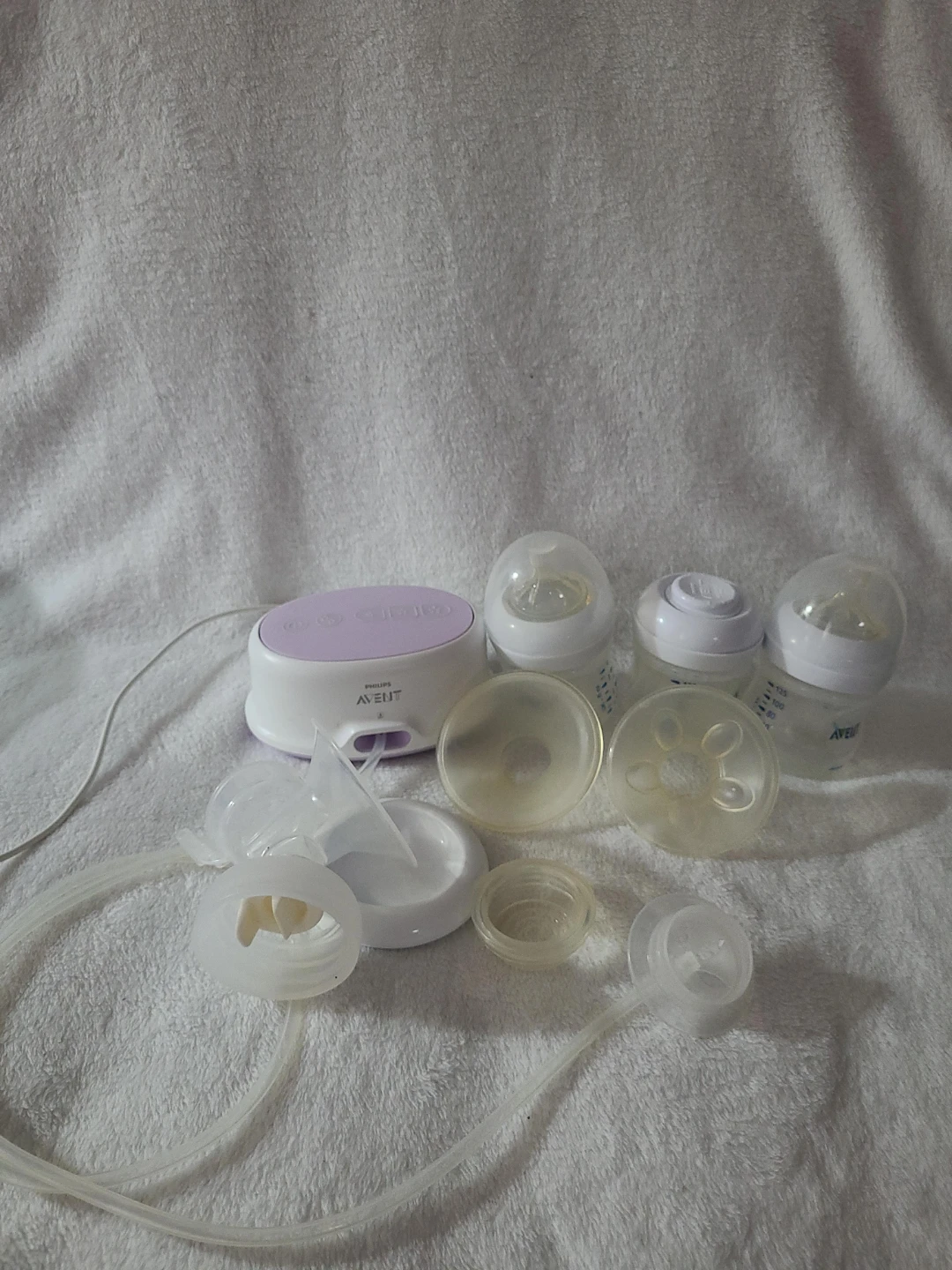 Philips Avent Electric Breast Pump Set with Bottles - photo 2