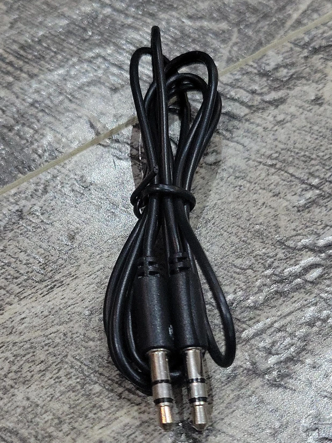 Black 3.5mm Audio Cable