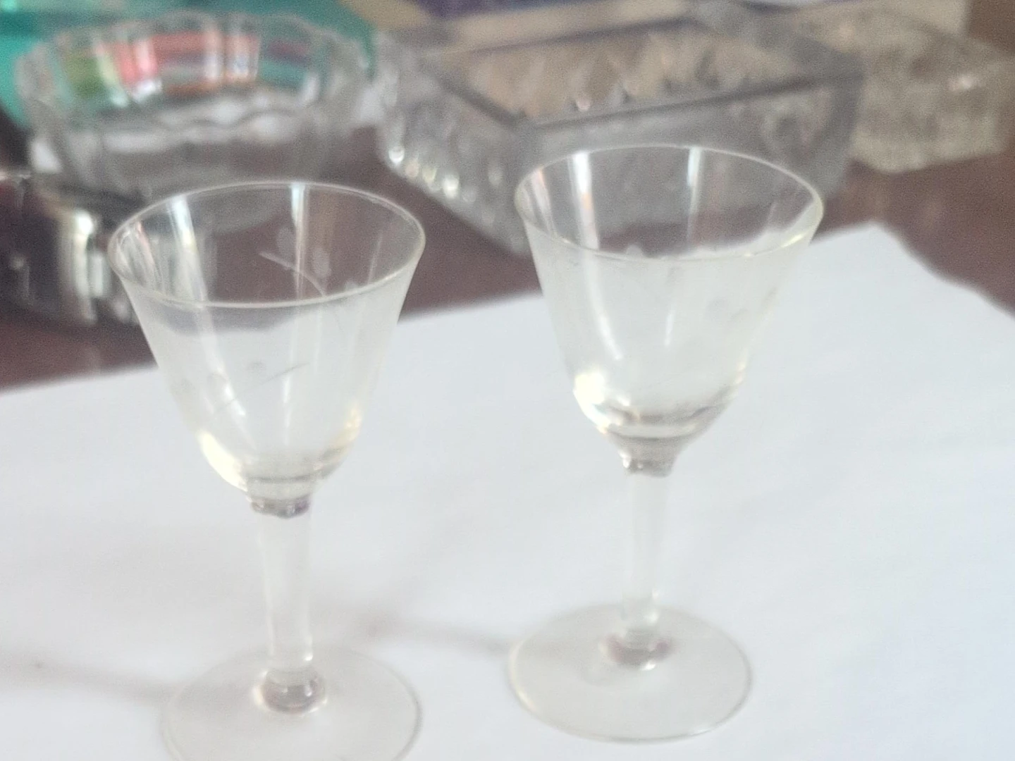 Set of 2 Clear Etched Shot Glasses
