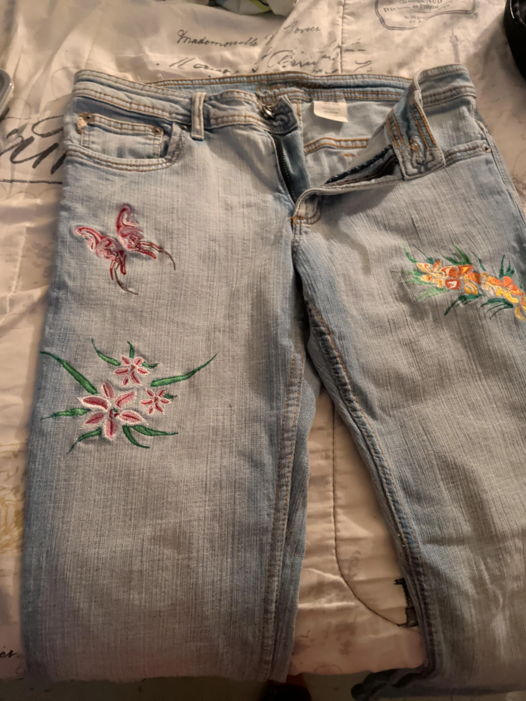 Light Wash Embroidered Jeans