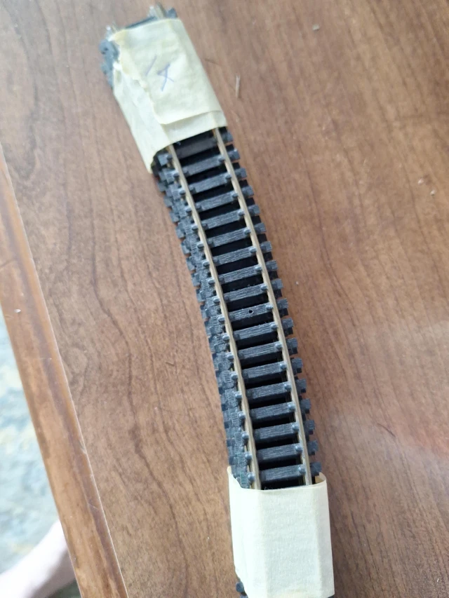 7 Model HO Train Track Pieces