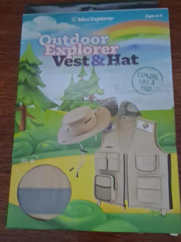 Mini Explorer Outdoor Explorer Vest & Hat Set (Ages 6-8)