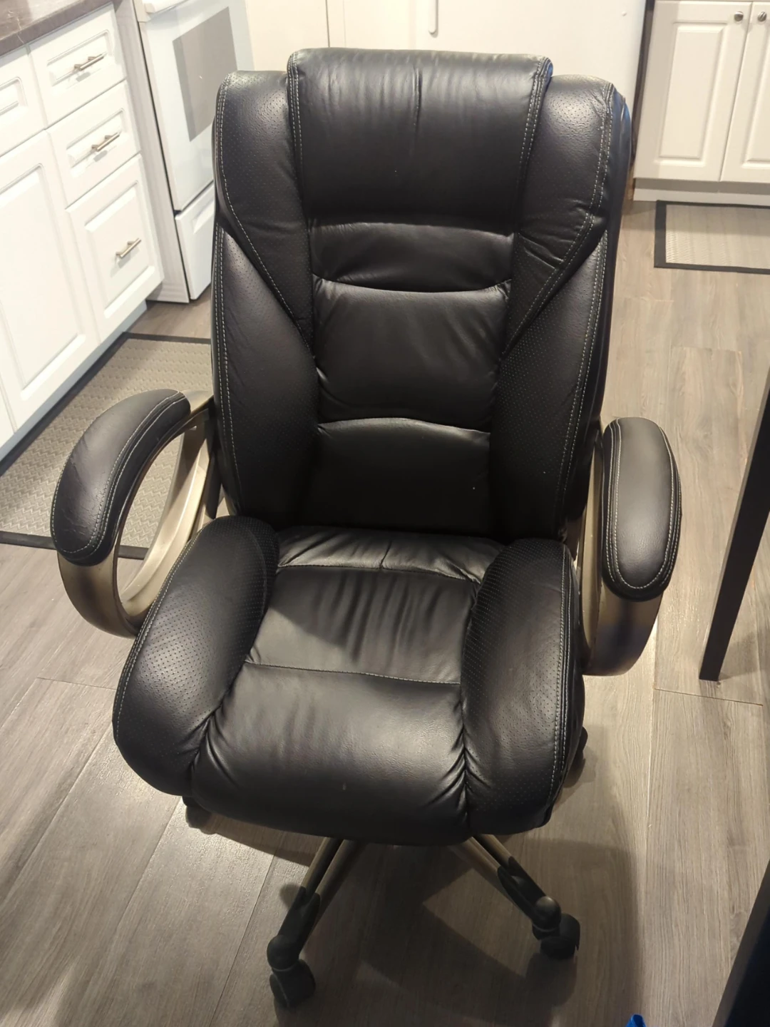 Computer chair