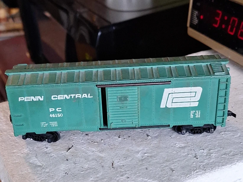 Penn Central PC 46150 Boxcar Model Train Car