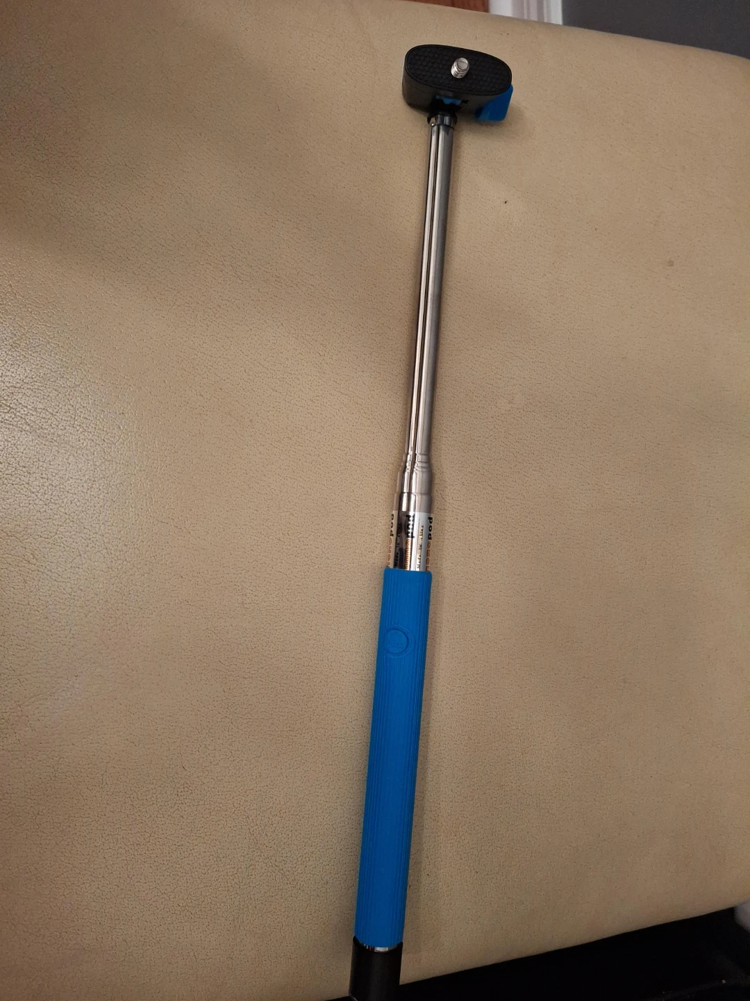 Extendable Selfie Stick with Tripod Mount
