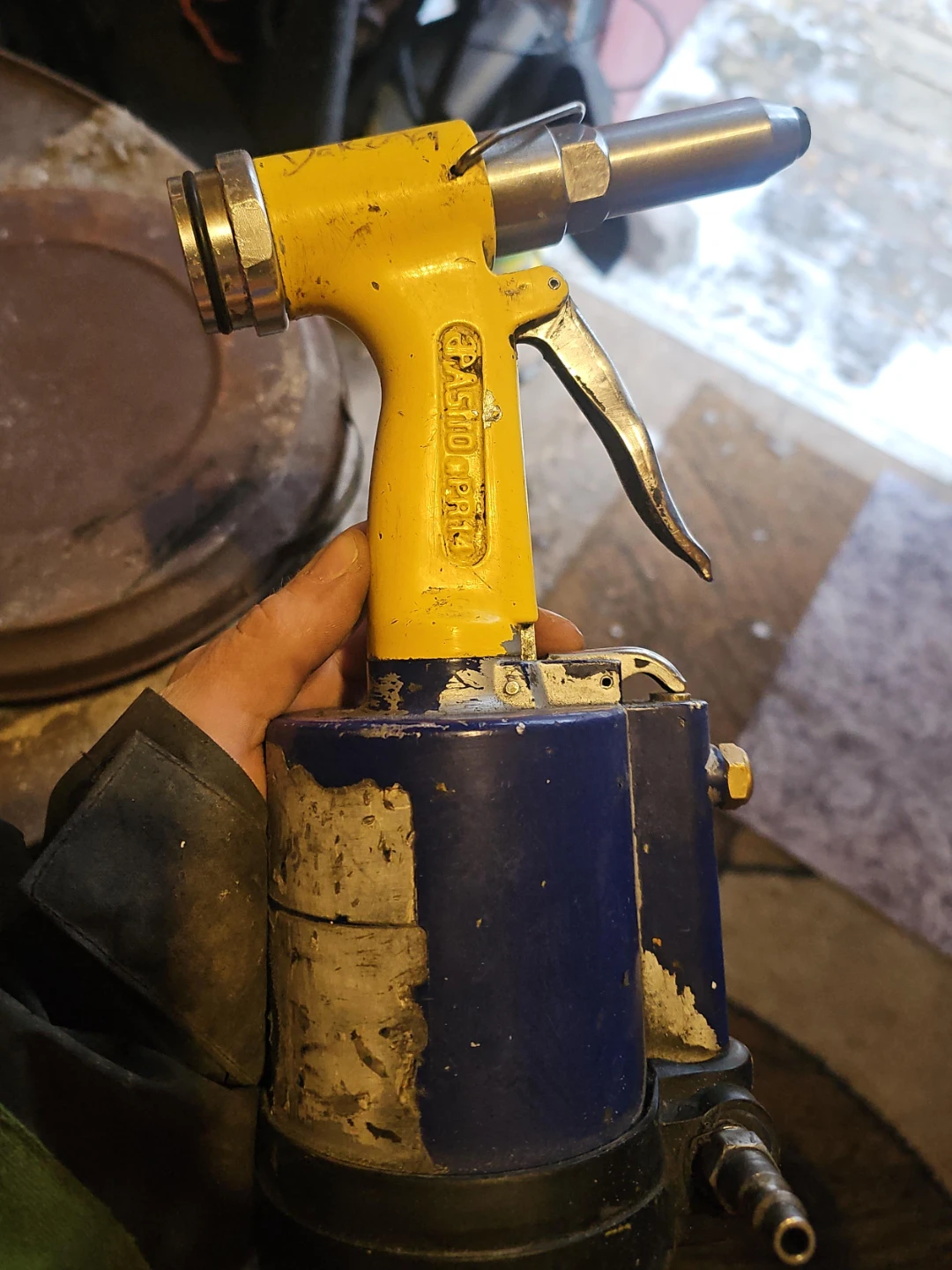 Astro Pneumatic Riveter