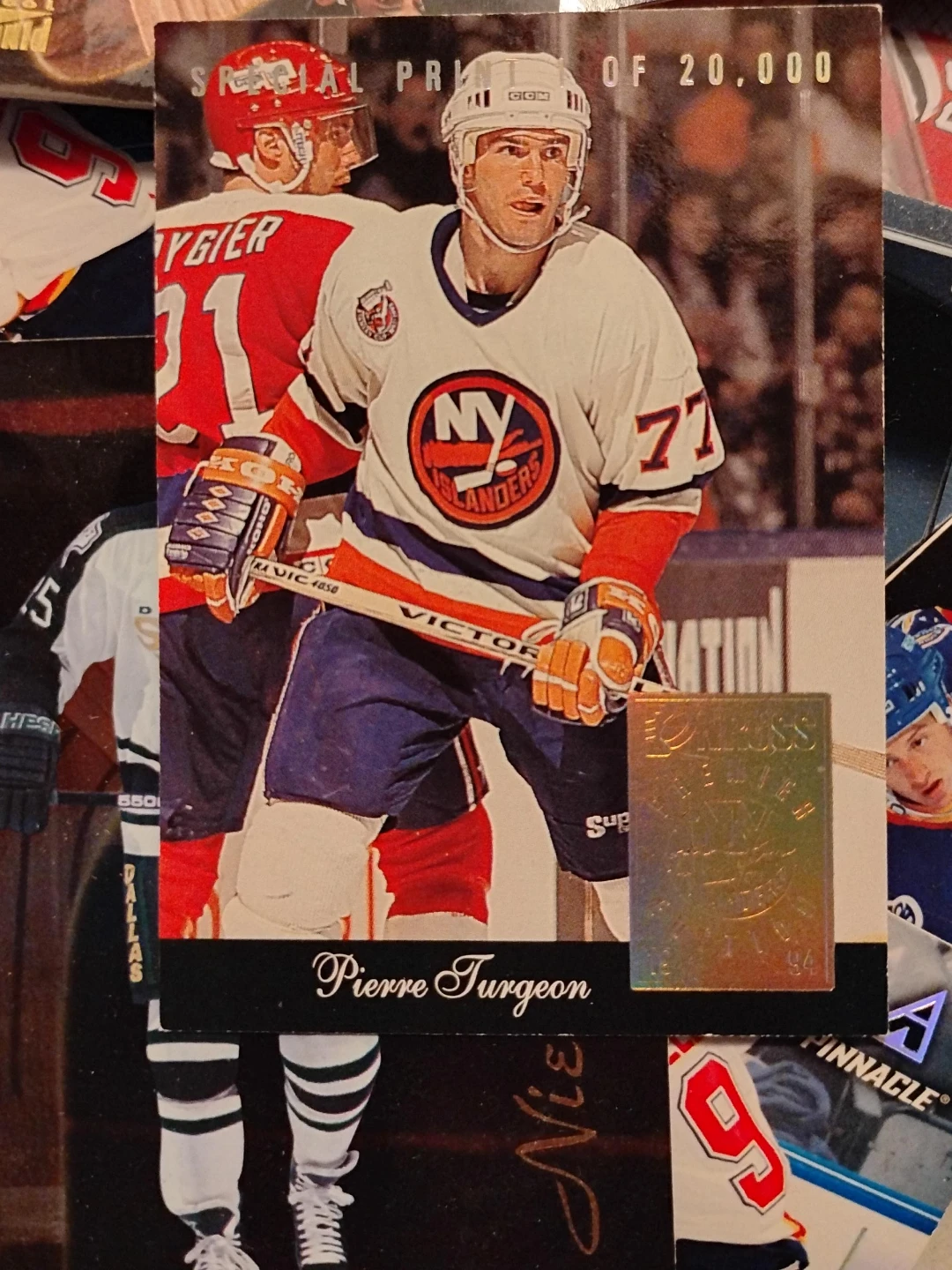 1994 Pinnacle Hockey Card - Pierre Turgeon NY Islanders #71
