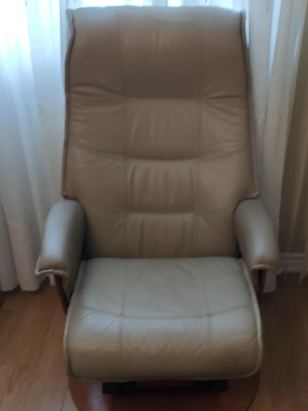 Leather Recliner Chair with Ottoman
