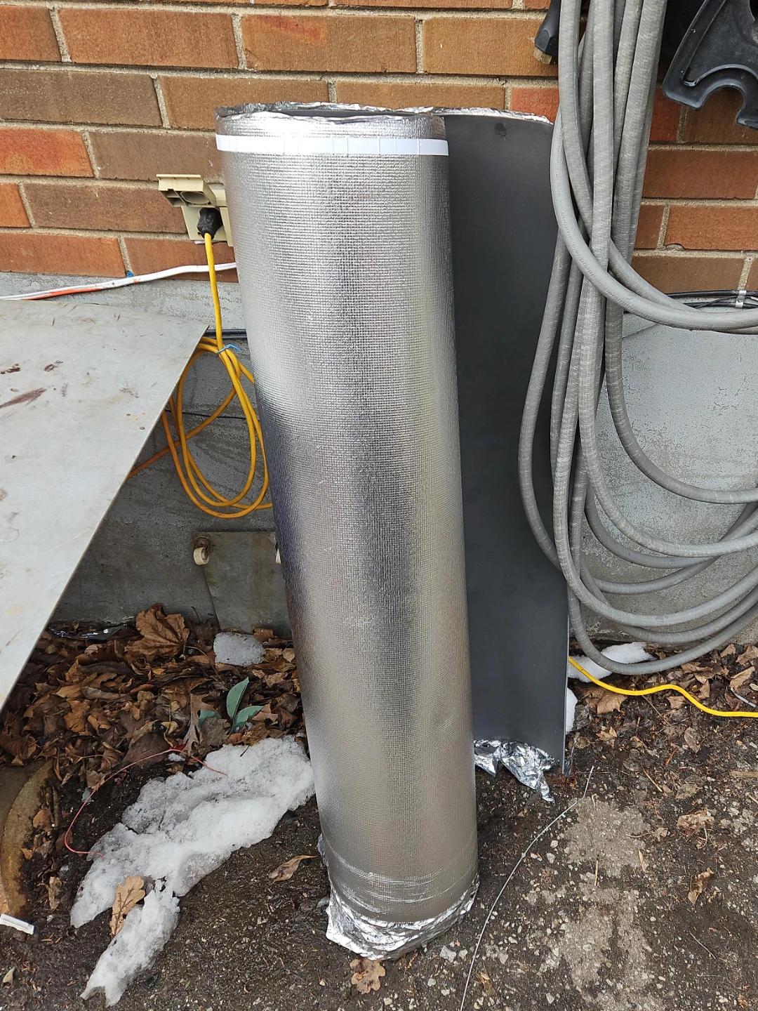 Roll of Reflective Insulation Foam