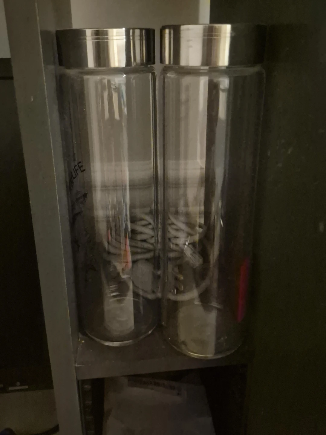 Set of 2 Clear Glass Water Bottles with Stainless Steel Lids