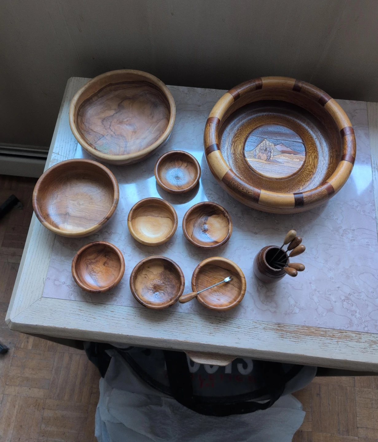 Wooden Salad Bowl Set with Small Dipping Bowls