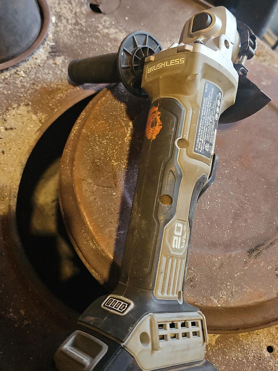 Maximum 20V Cordless Brushless Angle Grinder