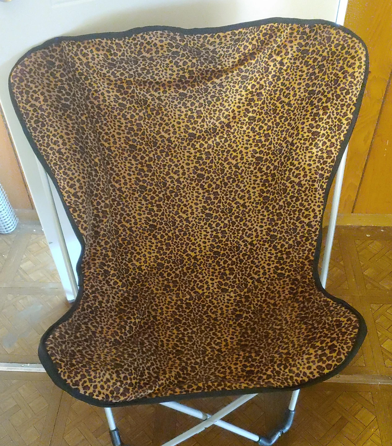 Leopard Print Folding Chair