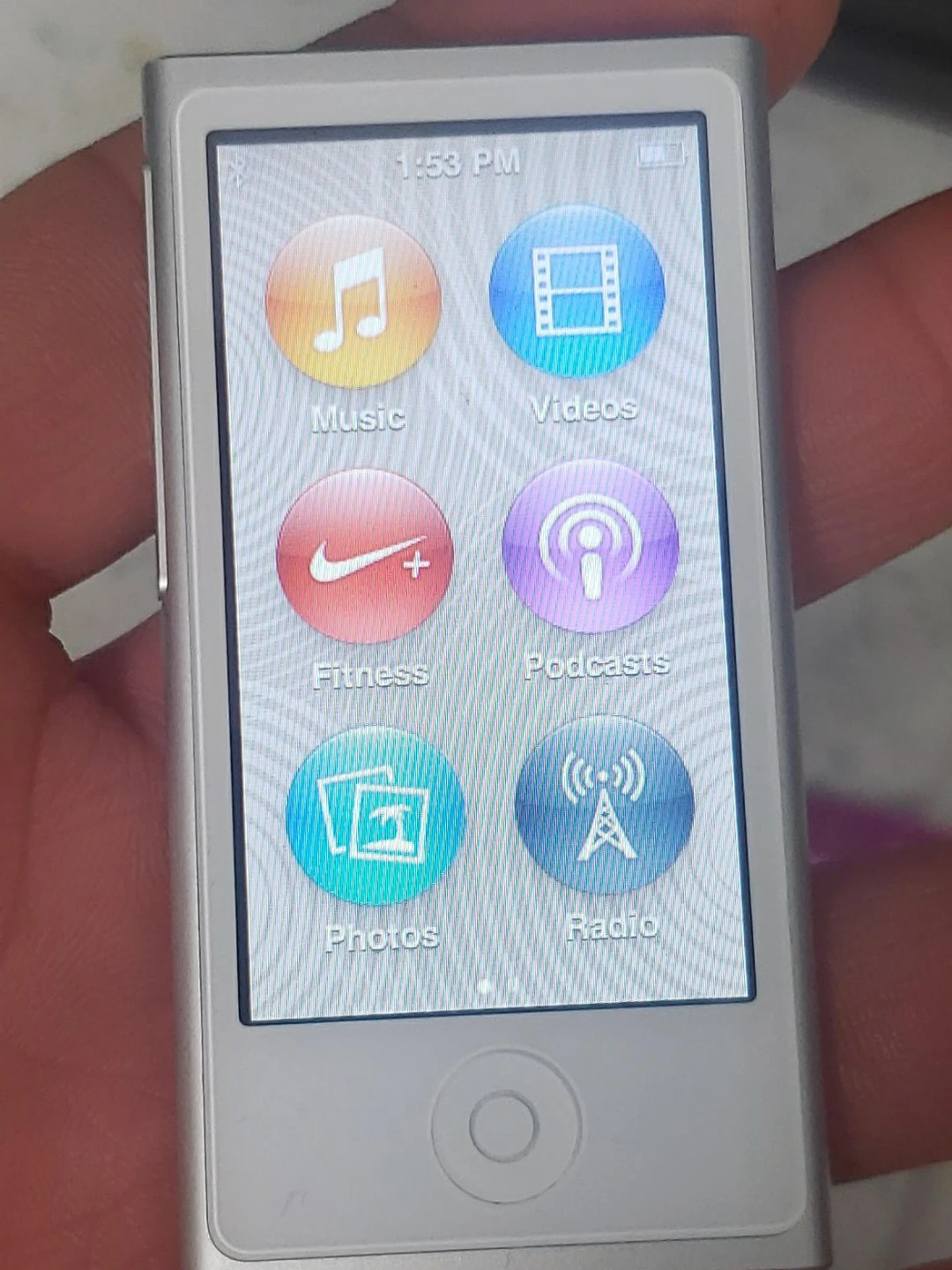 Apple iPod Nano (7th Gen) Silver