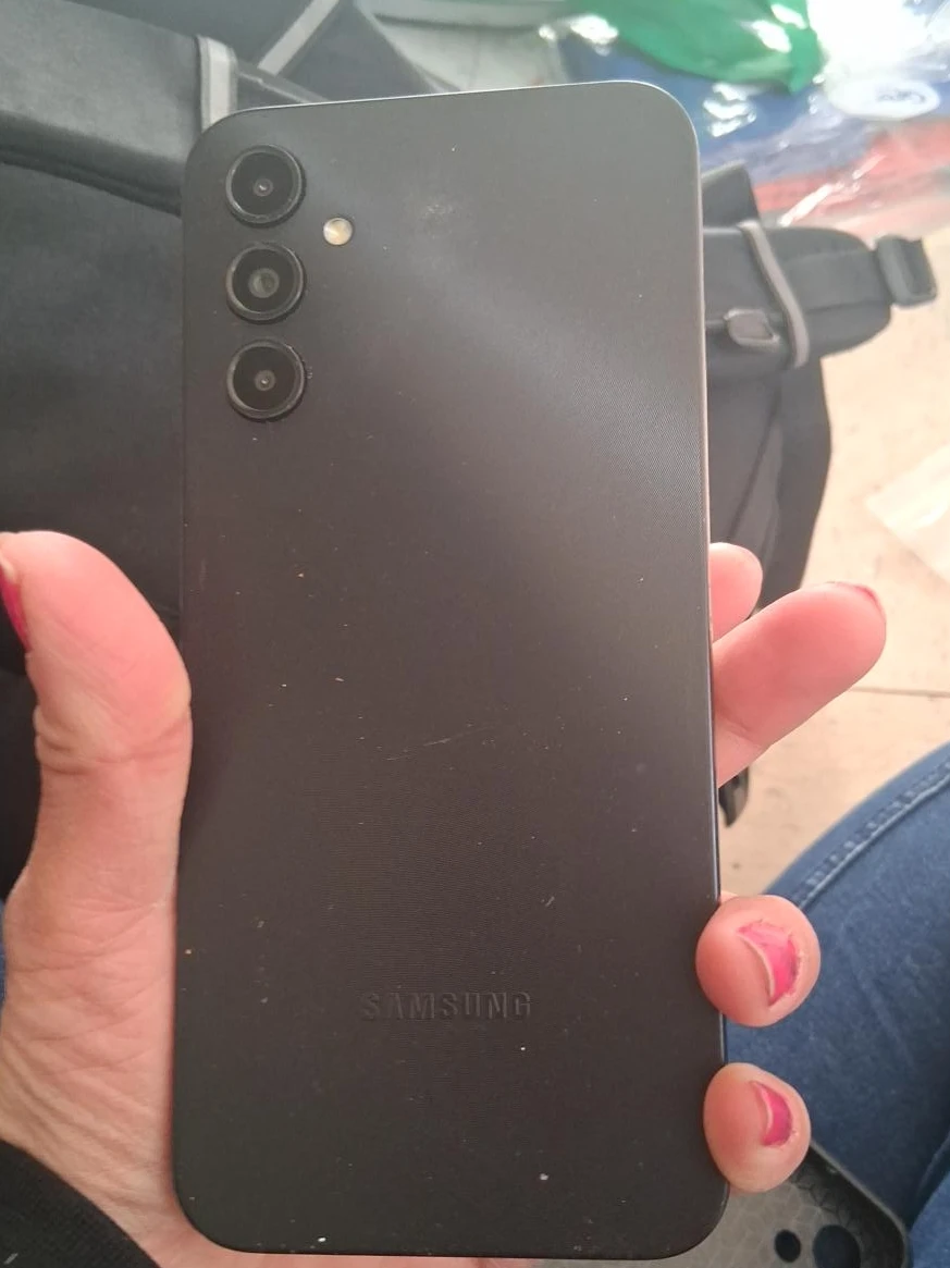 Samsung Smartphone - Black Locked