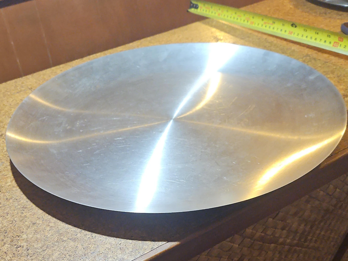 Round Metal Pizza Peel
