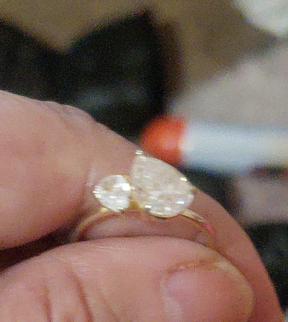 Pear & Round Cut Diamond Ring