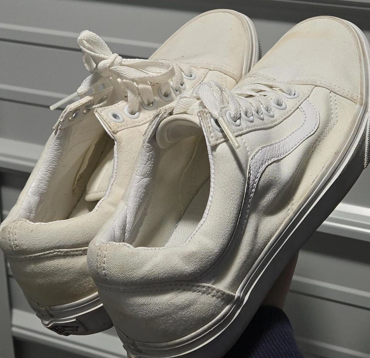 Vans Old Skool Cream Canvas Sneakers size 7