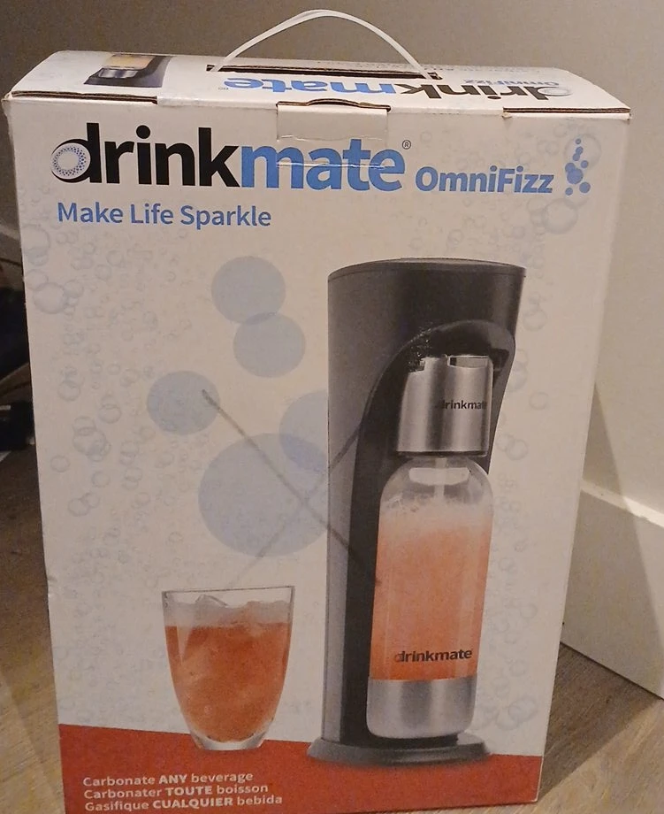 Drinkmate OmniFizz Sparkling Water and Soda Maker - photo 2