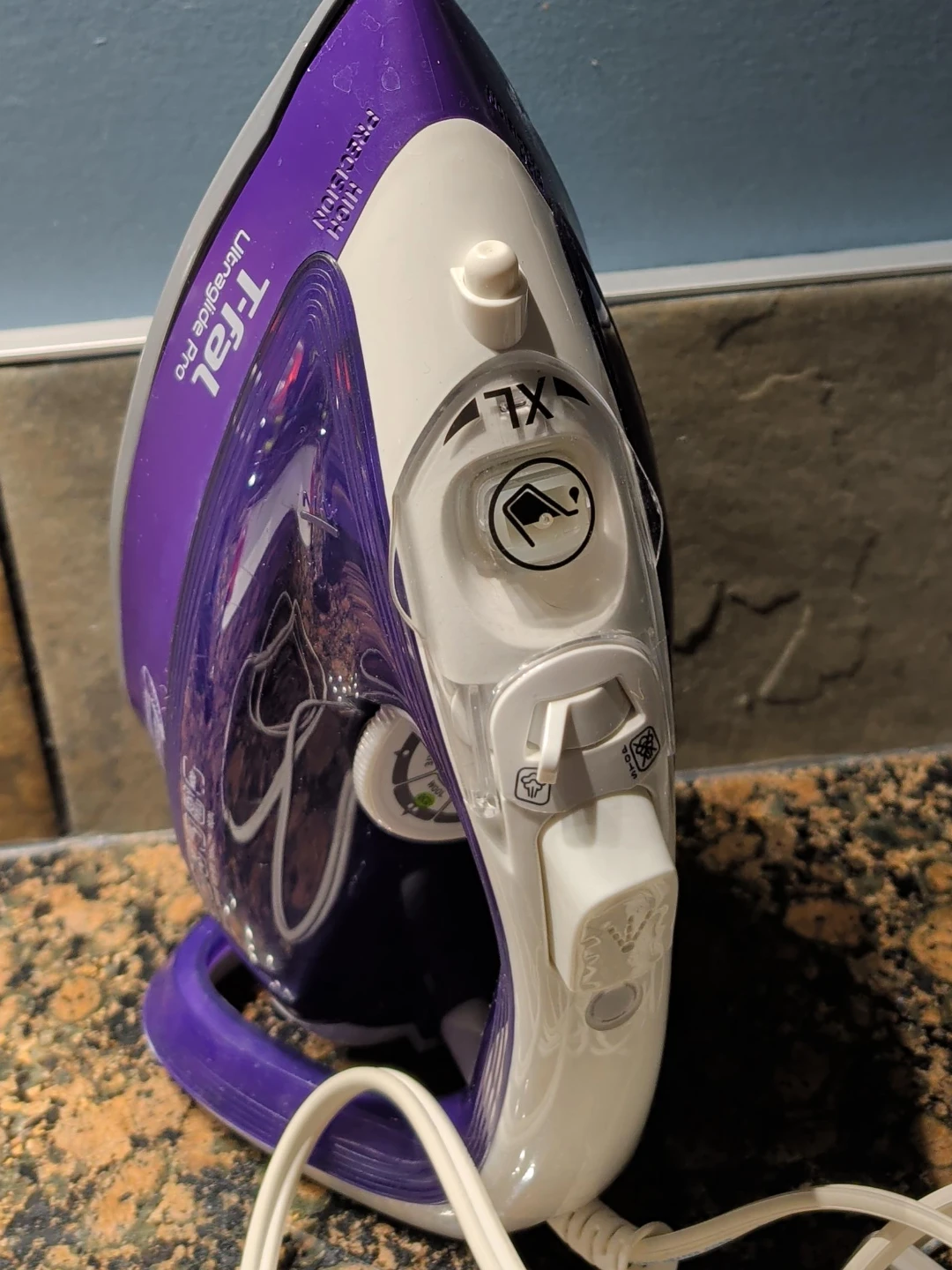 T-fal Ultraglide Pro Iron