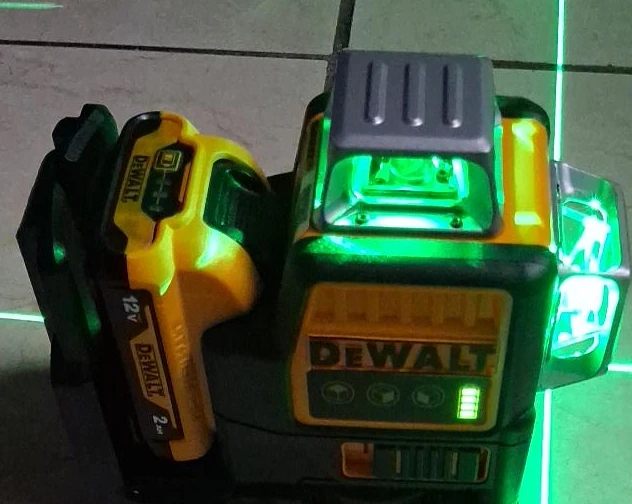 DeWalt 12V Laser Level