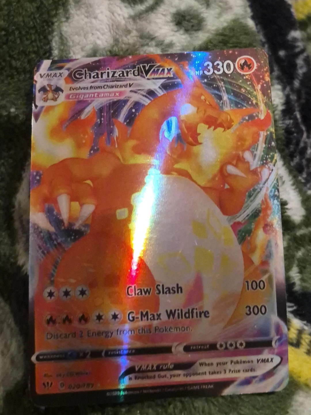 Pokemon Charizard VMAX Card