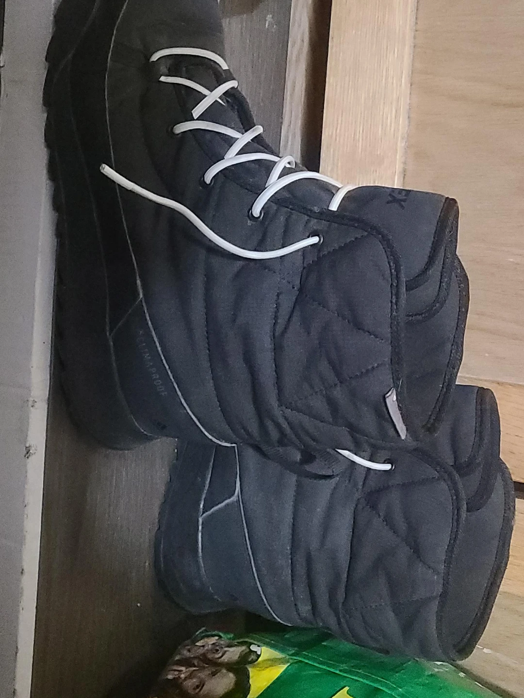 Black Quilted Waterproof Winter Boots