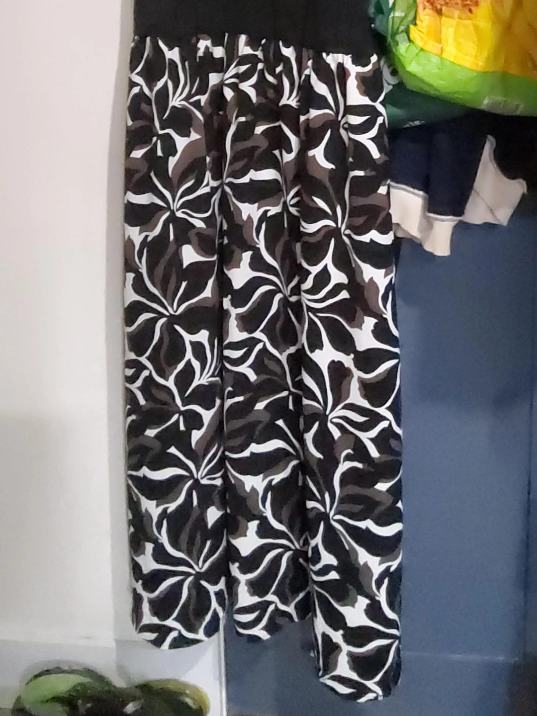Black and White Floral Print Dress