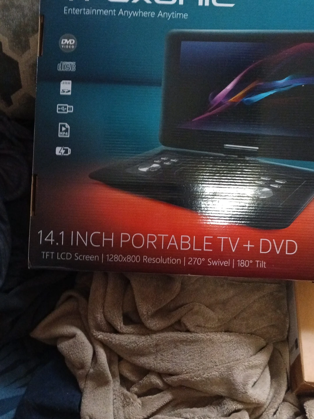14.1 Inch Portable TV + DVD Player