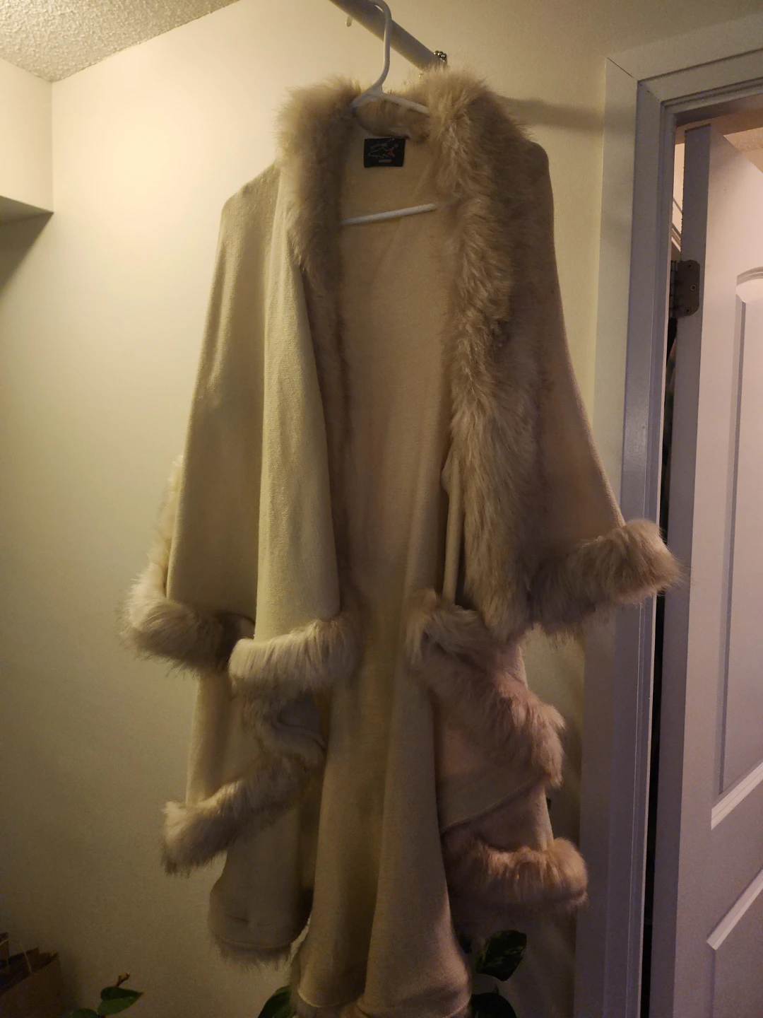 Cream Faux Fur Trimmed Poncho
