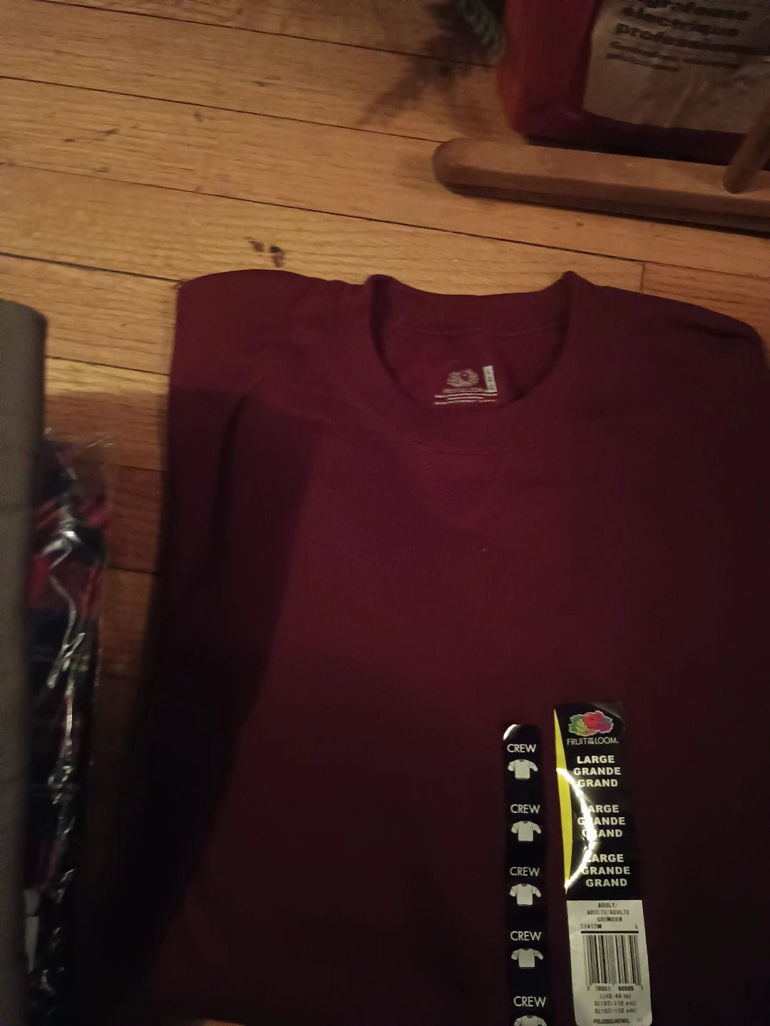 Fruit of the Loom Crew Neck T-Shirt - Large - Crimson