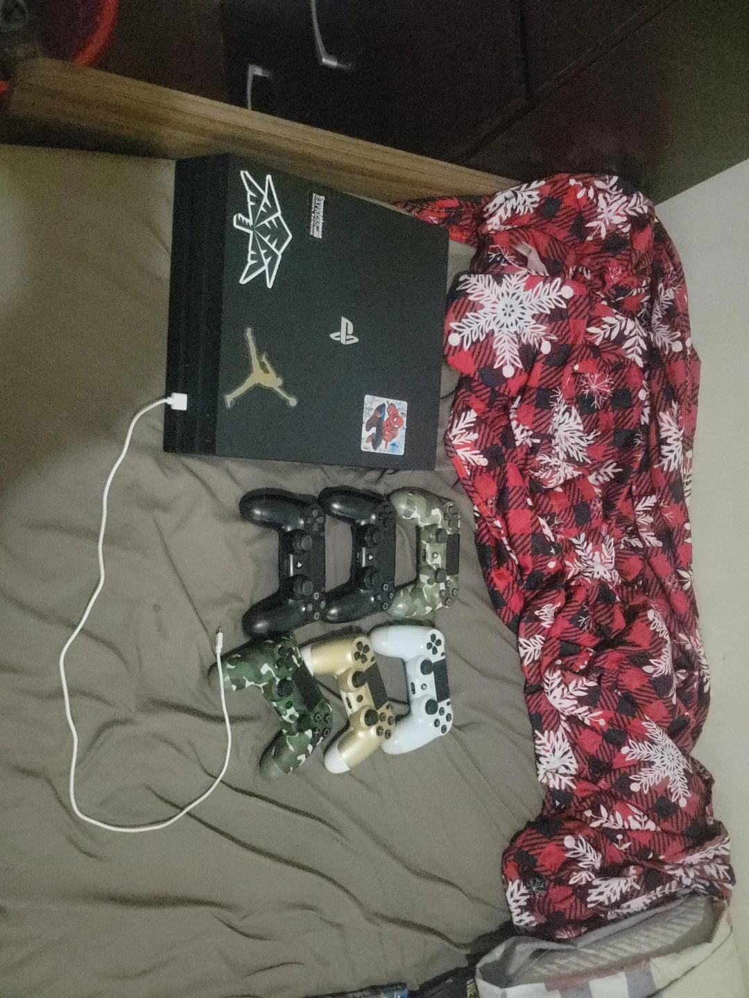 Sony PlayStation 4 Pro with 4 Controllers
