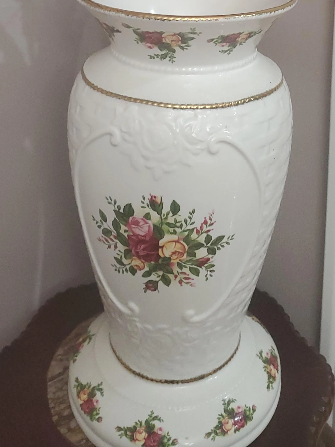 White Floral Decorative Vase with Gold Trim