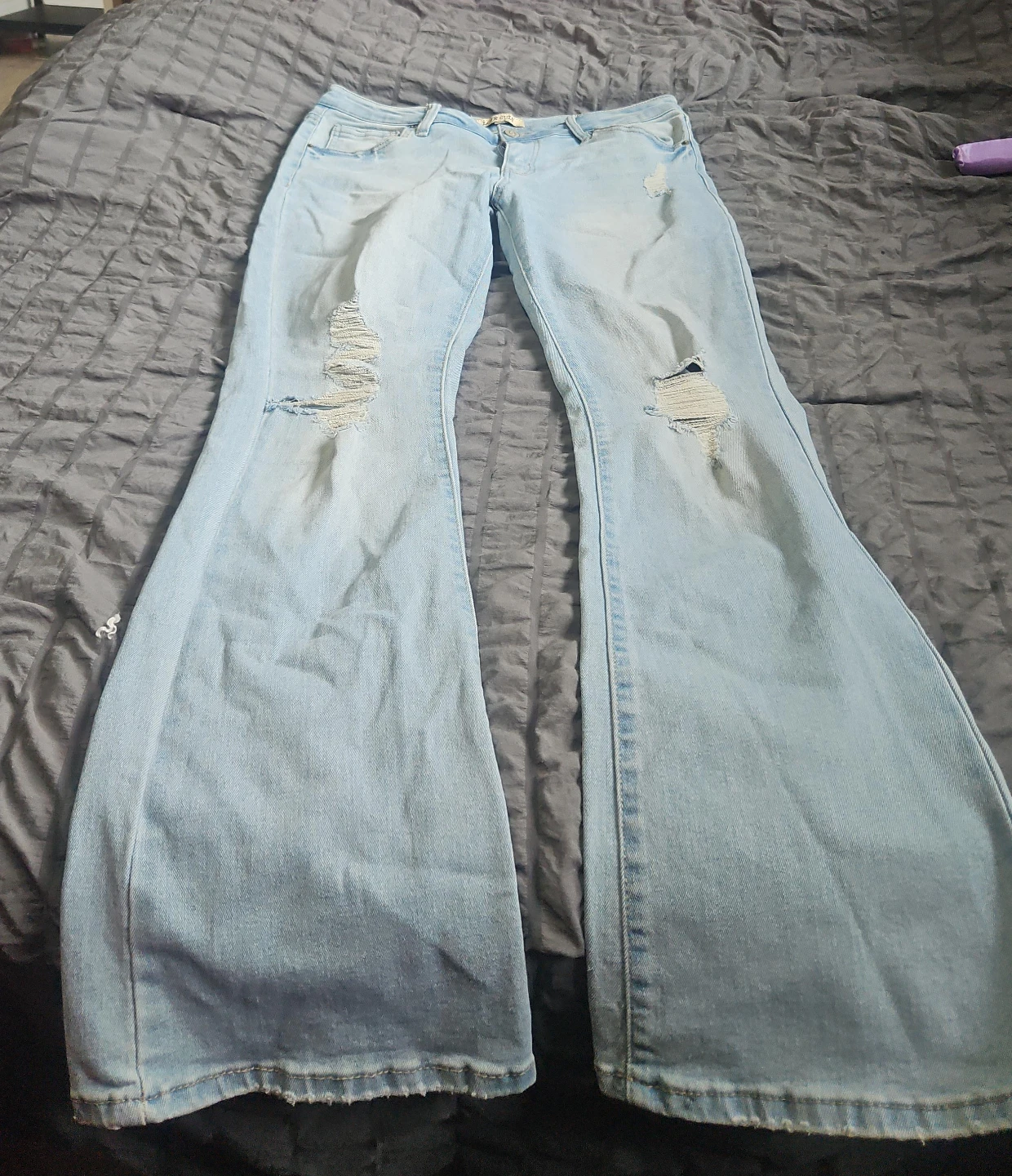 Light Wash Ripped Flare Jeans