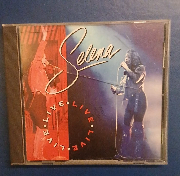 Selena Live CD