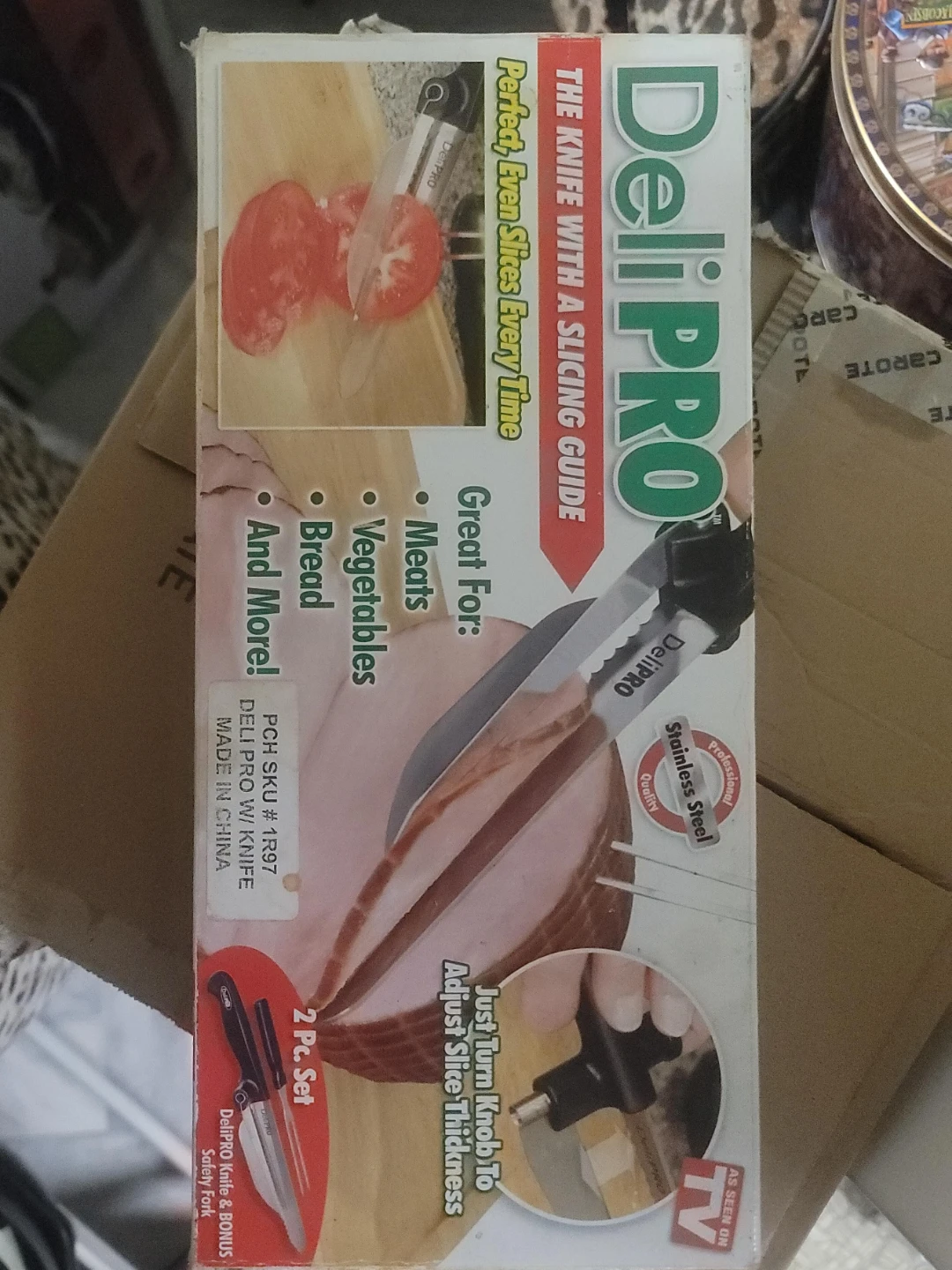DeliPRO 2 Pc. Set Knife with Slicing Guide