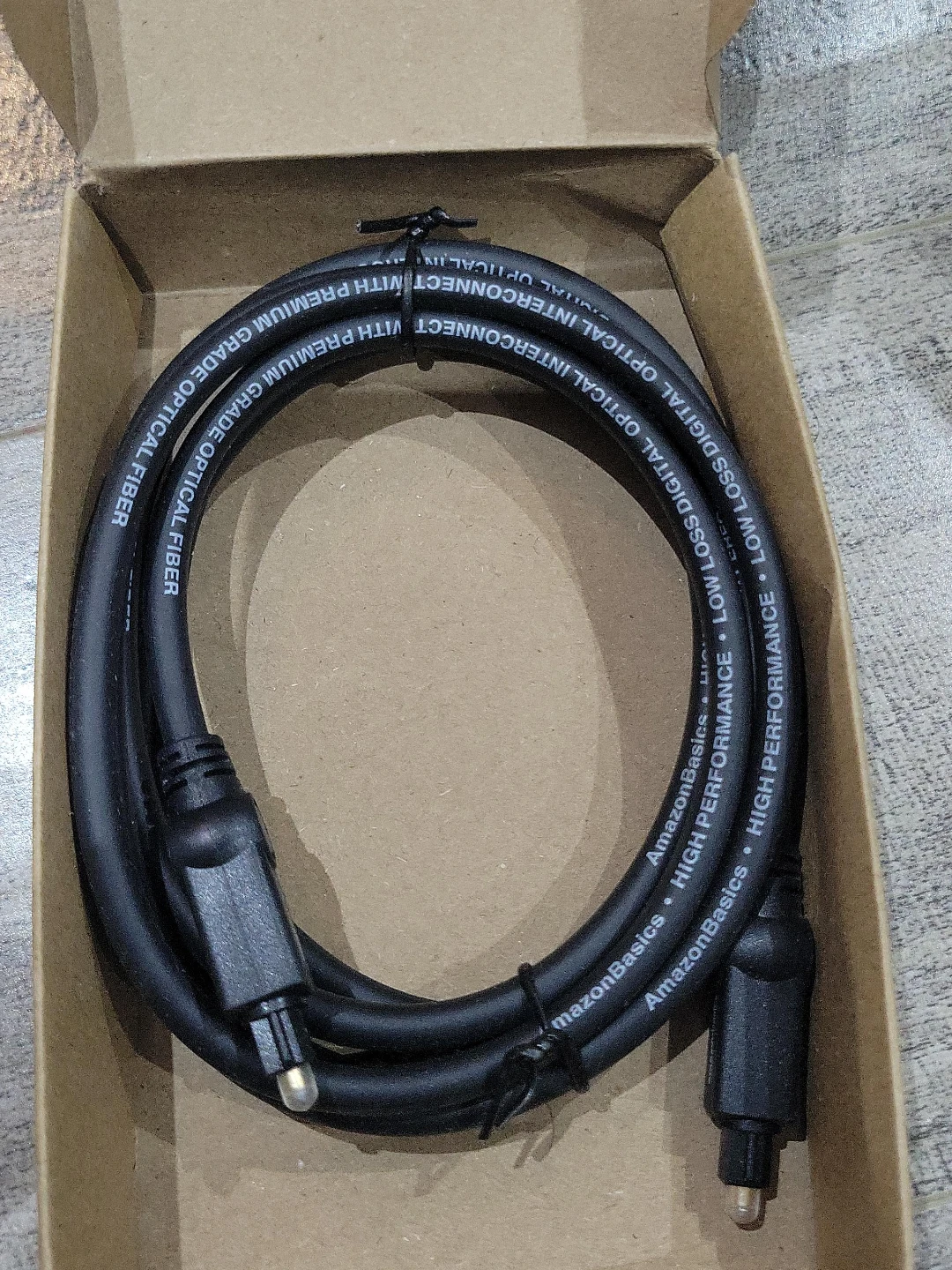 AmazonBasics Digital Optical Audio Cable