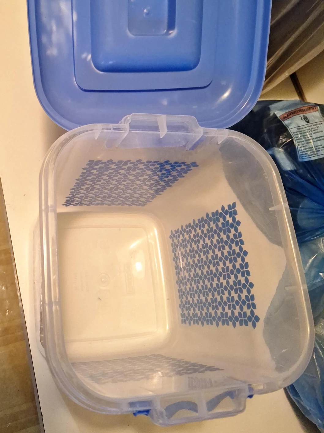 Square Food Storage Container with Lid