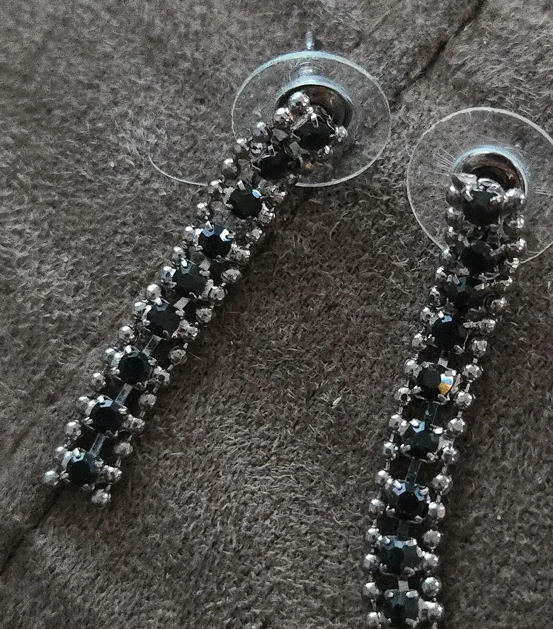Rhinestone Drop Earrings Black and Silver