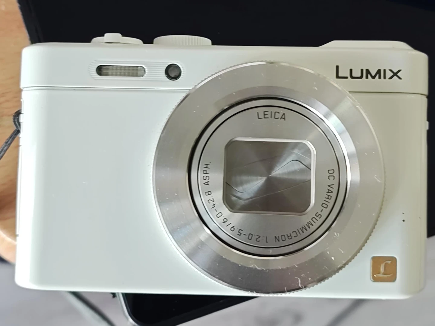 Panasonic Lumix DC Vario-Summicron White Digital Camera