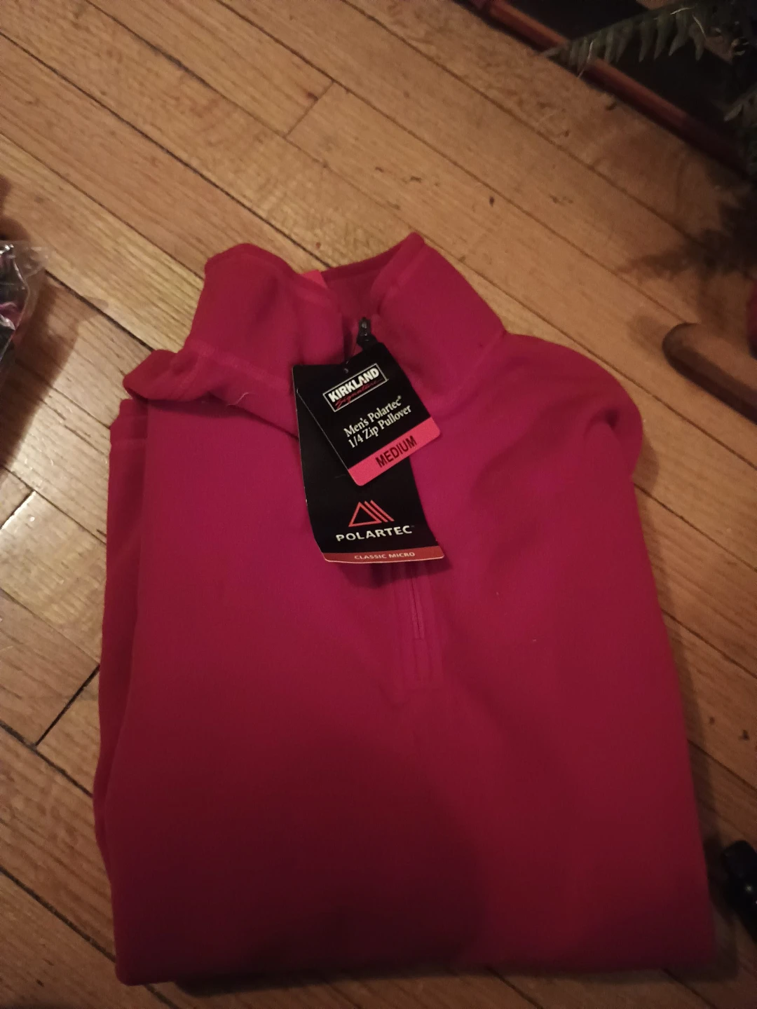 Kirkland Signature Men's Polartec 1/4 Zip Pullover - Medium