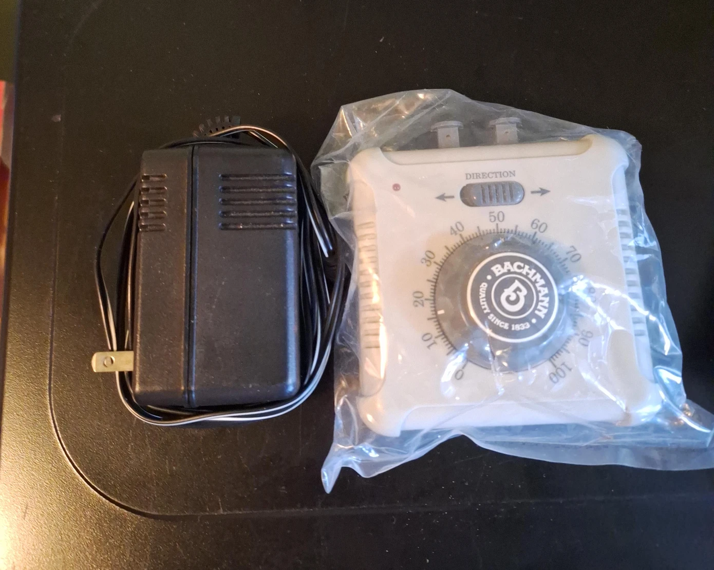 Bachmann HO Scale Train Speed Controller with Power Pack
