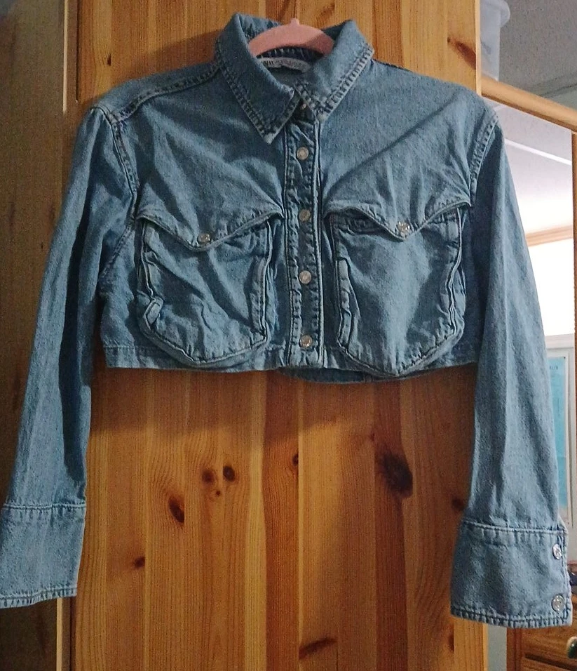 Zara Cropped Denim Jacket - Size S