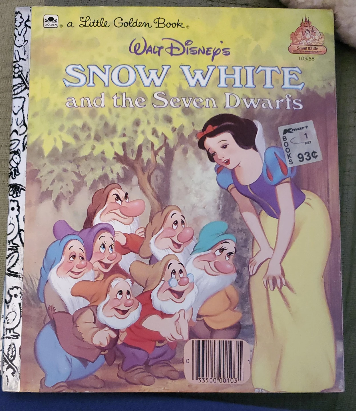Walt Disney's Snow White and the Seven Dwarfs Little Golden Book