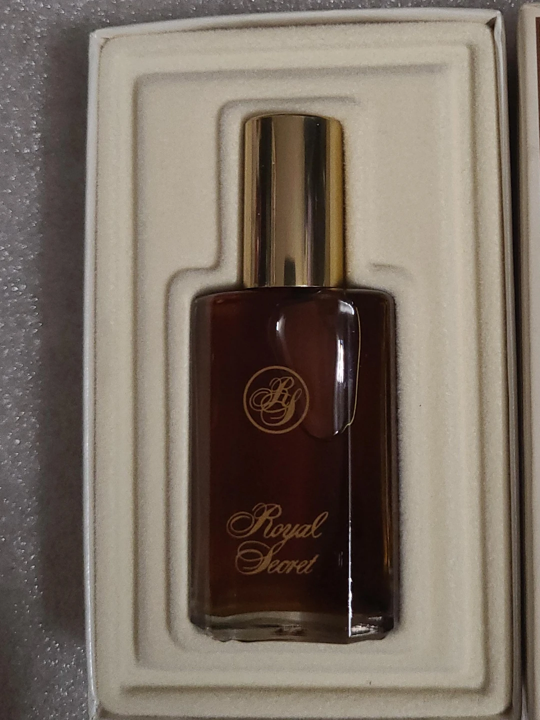 Royal Secret Perfumed Bath Oil 15ml
