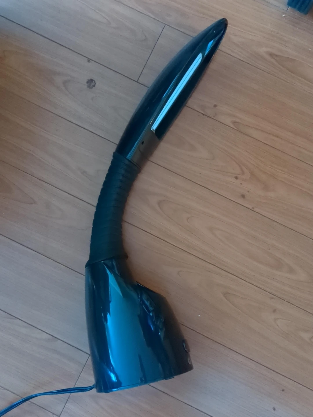 OttLite Flexible Neck Desk Lamp
