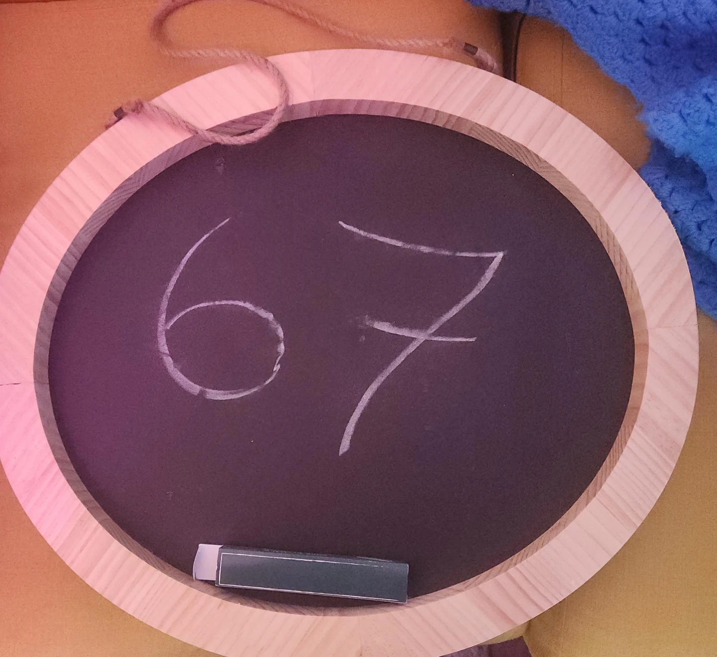 Wooden Framed Round Chalkboard with Chalk