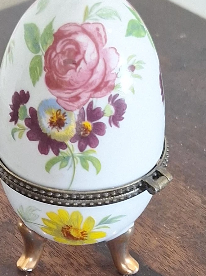 Decorative Floral Hinged Egg Trinket Box