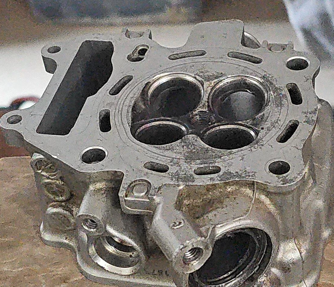 Used Motorcycle Engine Cylinder Head